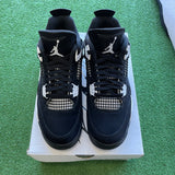 Jordan White Thunder 4s Size 8