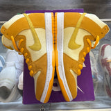 Nike Pineapple SB High Dunks Size 8