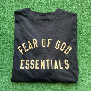 Ess Tee Size M