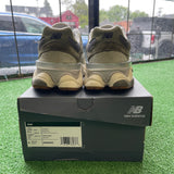 New Balance Green Grey 9060s Size 9.5