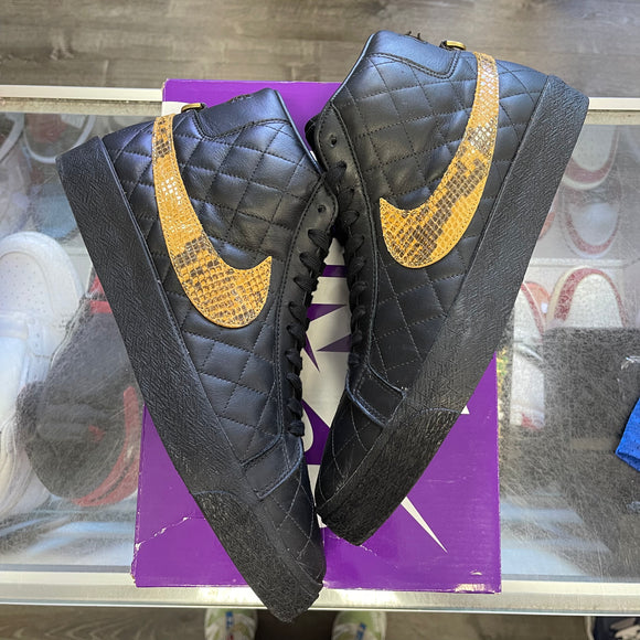 Nike Supreme Black Mid Blazers Size 11
