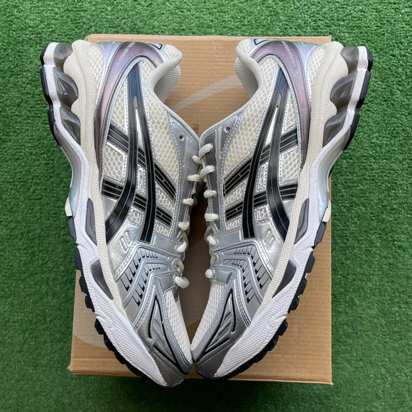 Asics Cream/Black Gel Kayano 14s Size 10