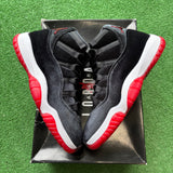 Jordan Bred Velvet 11s Size 8.5W/7M