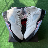 Jordan Medium Soft Pink 5s Size 7Y