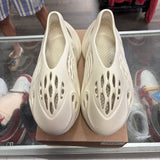 Yeezy Sand Foam Runners Size 8