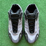 Yeezy Geode 700 MNVN Size 8.5