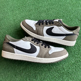 Jordan Medium Olive Low 1s Size 11