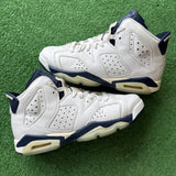 Jordan Midnight Navy 6s Size 6.5Y