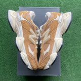 New Balance Great Plains 9060s Size 4.5