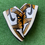 Jordan Orange Wear Away Mid 1s Size 9.5