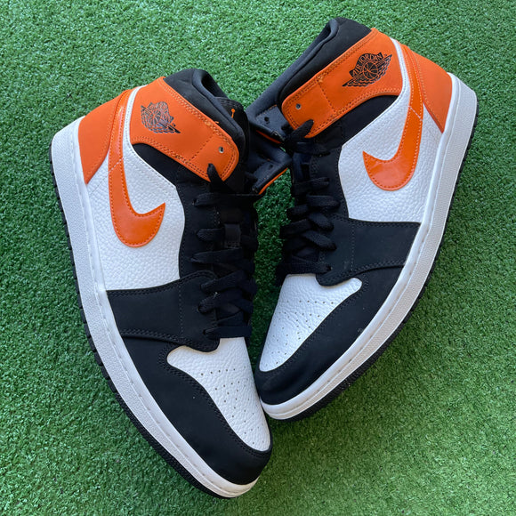 Jordan Shattered Backboard Mid 1s Size 13