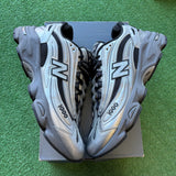 New Balance Black Metallic Silver 1000s Size 10.5