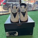Jordan Flint 7s Size 5.5Y
