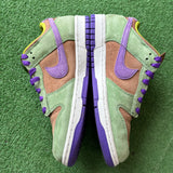 Nike Veneer Low Dunks Size 8