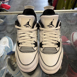 Jordan Se DIY 4s Size 5Y