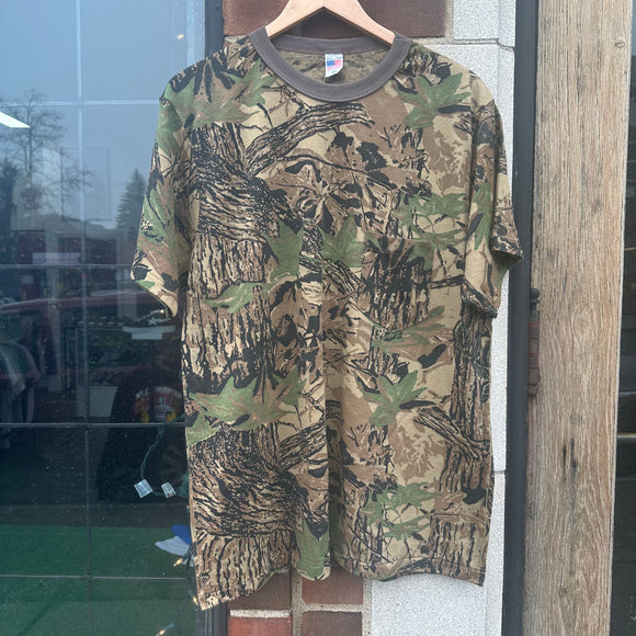 Vintage Camouflage Tee Size XL
