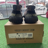 Yeezy Yecheil 350 V2s Size 9