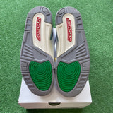 Jordan Lucky Green 3s Size 11W/9.5M