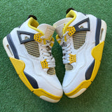 Jordan Vivid Sulfur 4s Size 10W/8.5M