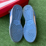 Nike Coast Low Dunks Size 8.5W/7M