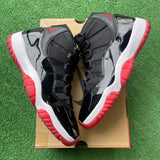 Jordan Bred 11s Size 9.5