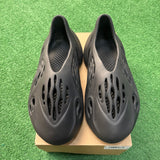 Yeezy Onyx Foam Runners Size 8