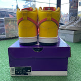 Nike Sweet Tooth Candy Corn SB High Dunk Size 10
