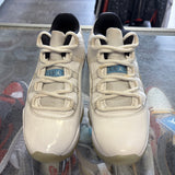 Jordan Legend Blue Low 11s Size 8.5