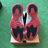Jordan Bred 11s Size 8.5
