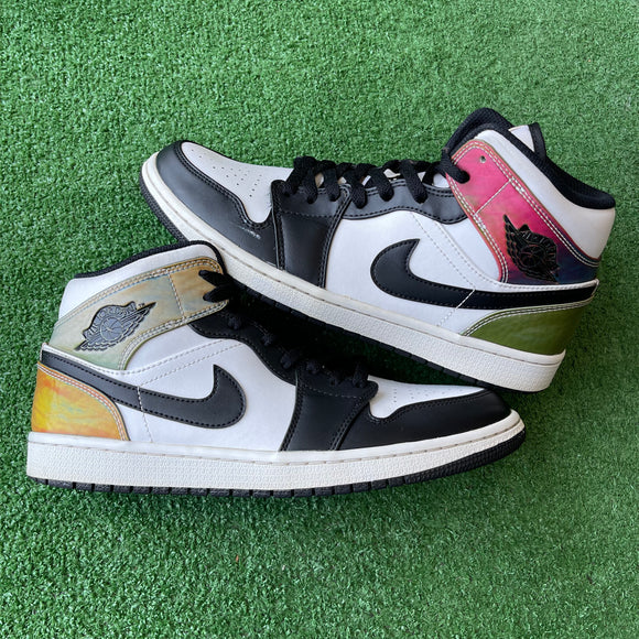 Jordan Heat Reactive Mid 1s Size 9.5