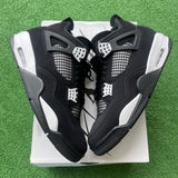 Jordan White Thunder 4s Size 10.5