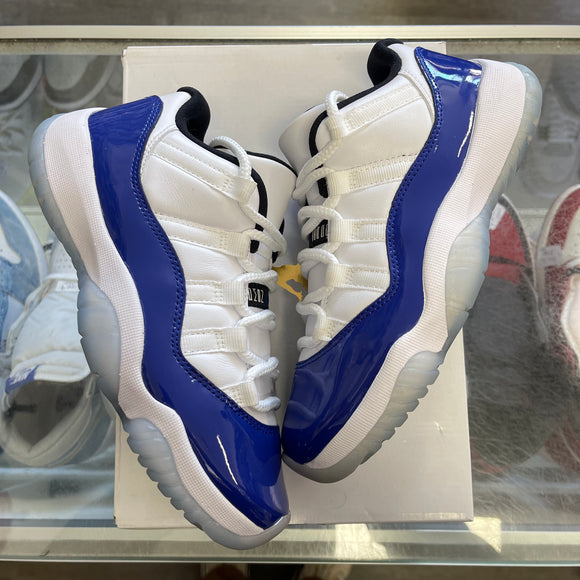 Jordan White Concord Low 11s Size 6W/4.5M
