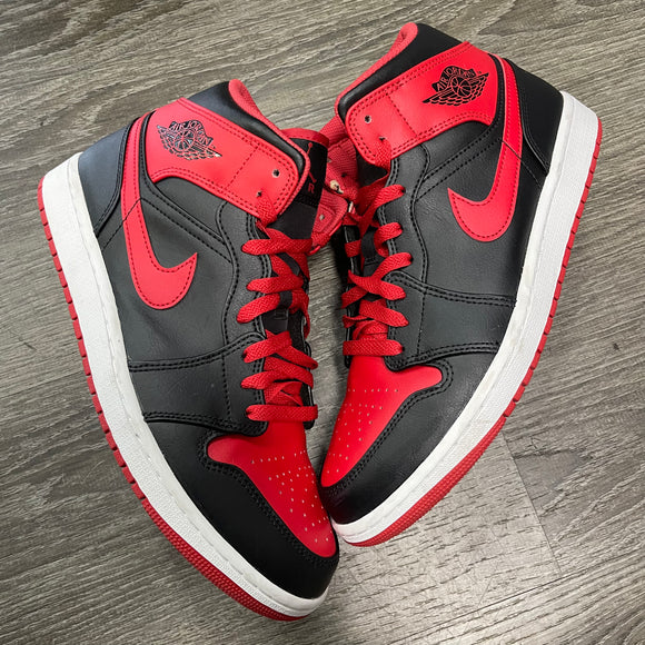 Jordan Alternate Bred Mid 1s Size 10.5