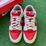 Nike Championship Red Low Dunks Size 11.5