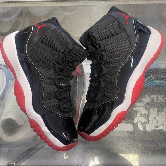 Jordan Bred 11s Size 6.5Y