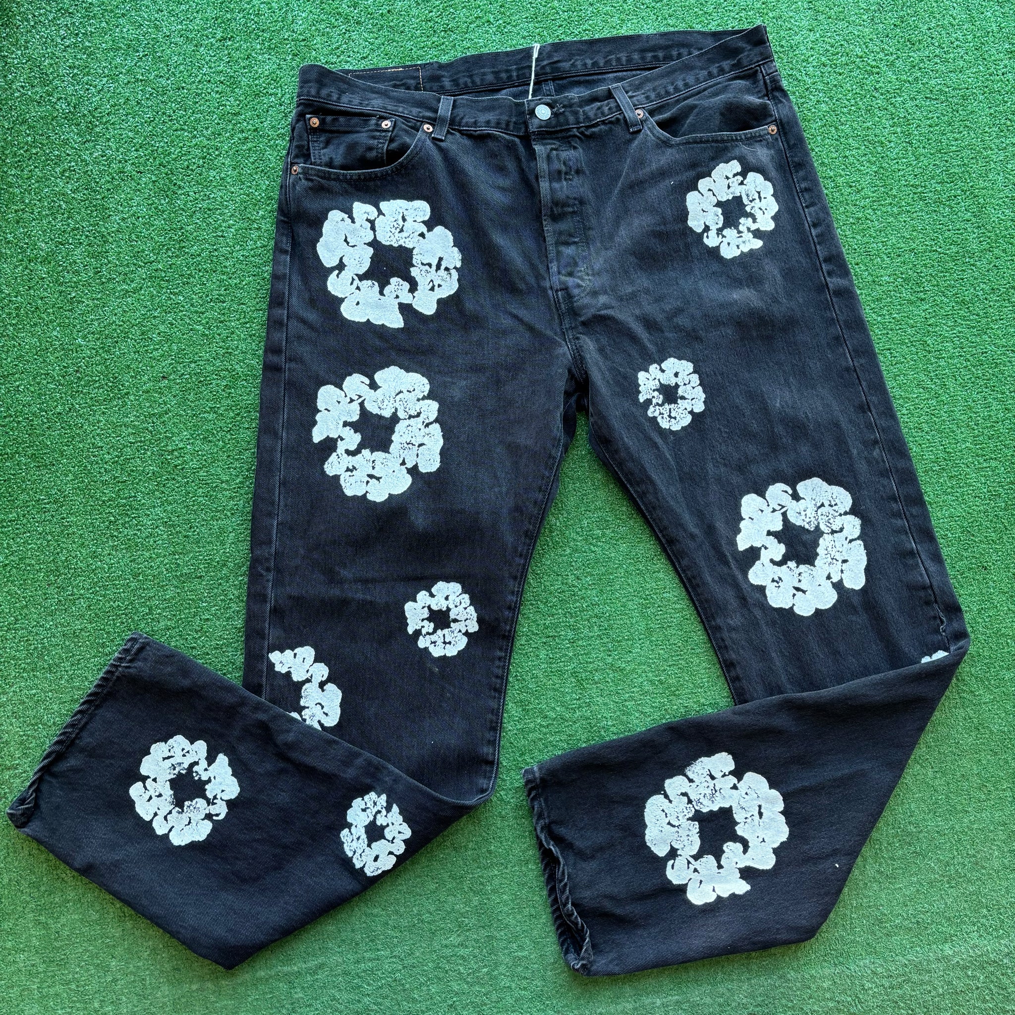 Denim Tears Hoodie Size L – My Cuzin Vintage