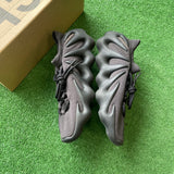 Yeezy Dark Slate 450s Size 9.5