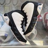 Jordan University Blue 9s Size 5.5Y