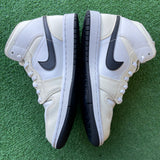 Jordan Coconut Milk Mid 1s Size 6.5