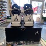 Jordan Reverse Oreo 6s Size 10