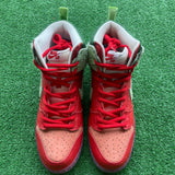 Nike Strawberry Cough SB High Dunk Size 12.5