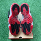 Jordan Bred 11s Size 9.5