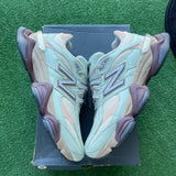 New Balance Clay Ash 9060s Size 8.5
