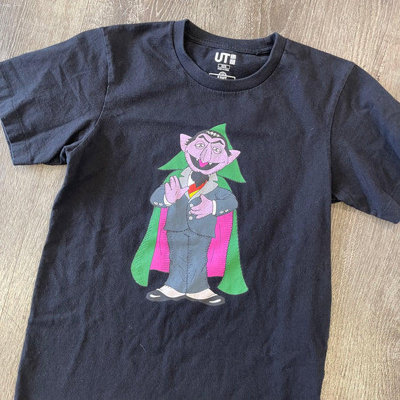 Kaws Tee Sesame Street Size XXS