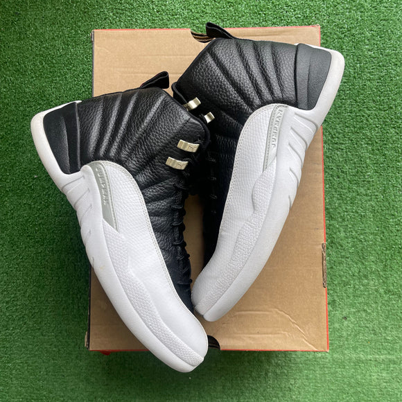 Jordan Playoff 12s Size 10.5