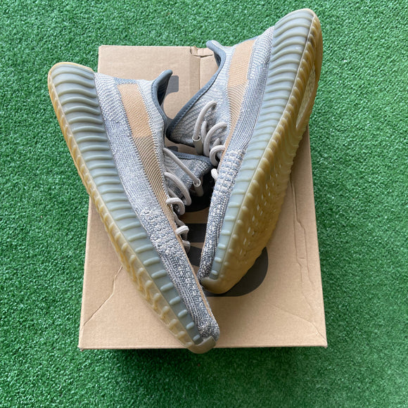 Yeezy Israfi 350 V2s Size 9.5