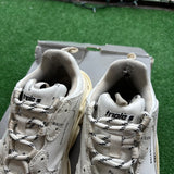 BB White Triple S Size 41 (8)