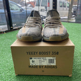 Yeezy Israfi 350 V2s Size 9.5