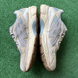 ASICS Dolphin Oyster Gel NYC Size 8.5