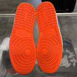 Jordan Knicks Mid 1s Size 12